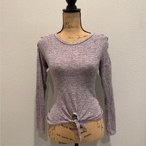 No Boundaries Heathered Lavender Long Sleeve Top